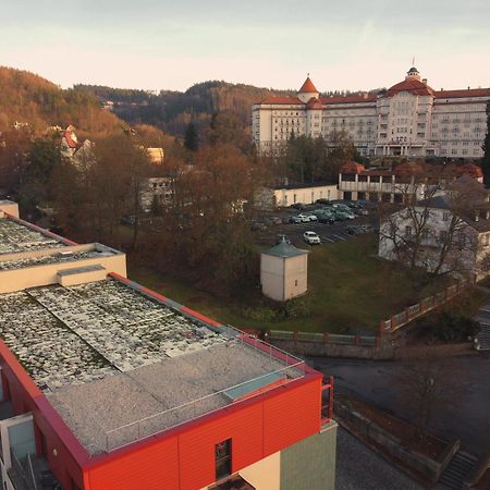 Imperial Apartment In Bohemia Residence By Rentez Karlovy Vary Luaran gambar